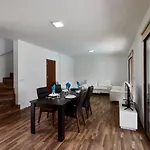 Villa Angie Luxury *