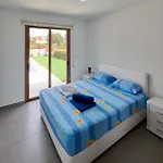 Villa Angie Luxury *