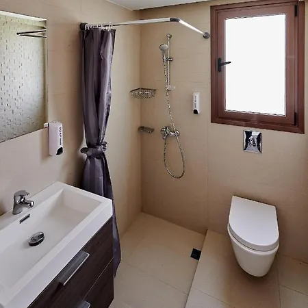 Villa Angie Luxury *