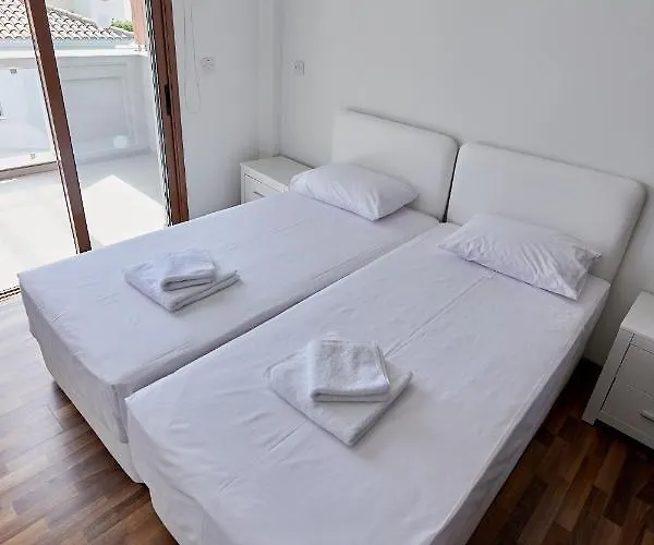 Angie Luxury * Ayia Napa