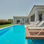 Angie Luxury *