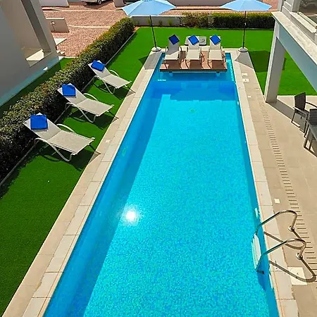 Villa Angie Luxury *