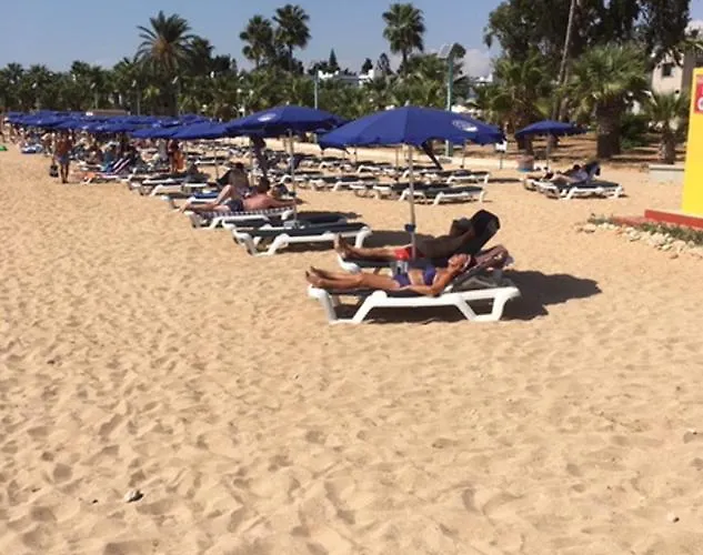 ヴィラ Angie Luxury アヤナパ