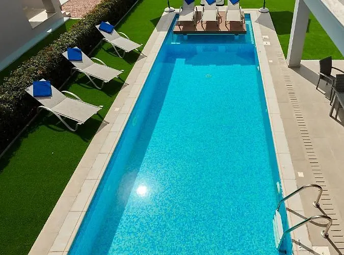 ヴィラ Angie Luxury *