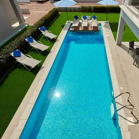 Villa Angie Luxury *